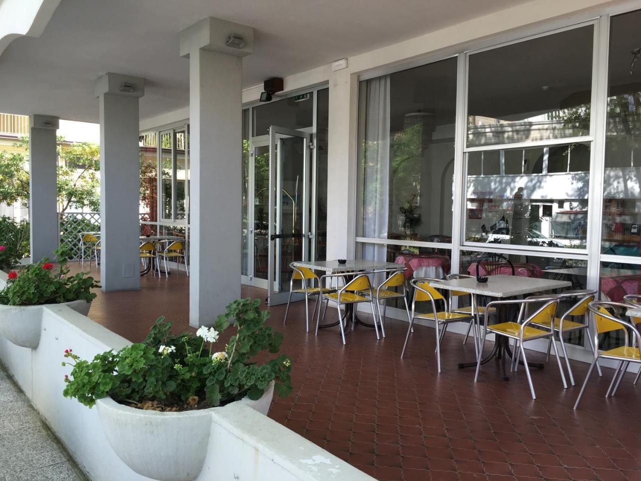 Hotel Admiral Cesenatico Exterior foto
